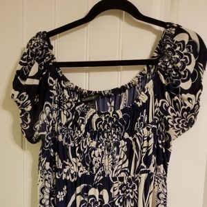 REDUCED TO CLEAR! Ladies Dress Easy Care Easy Wear